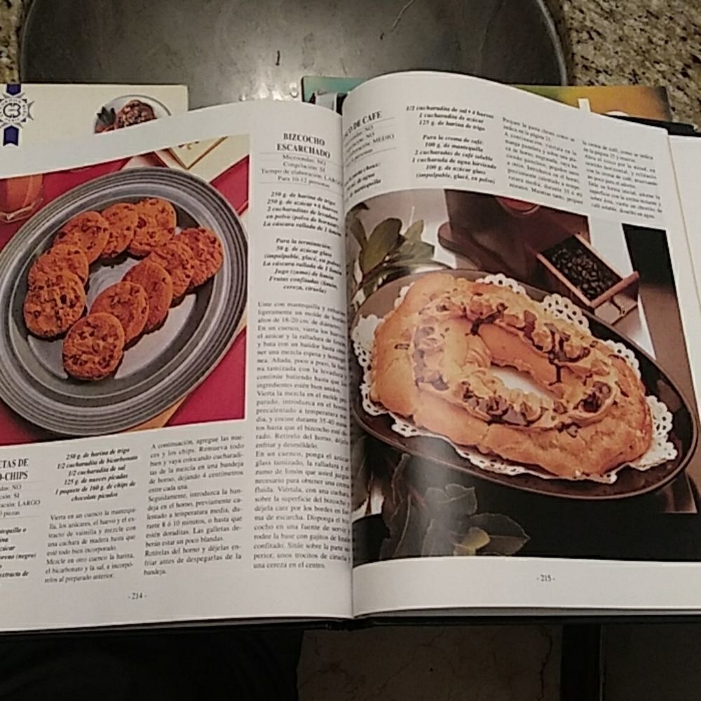 Books - Picture 7 of 7